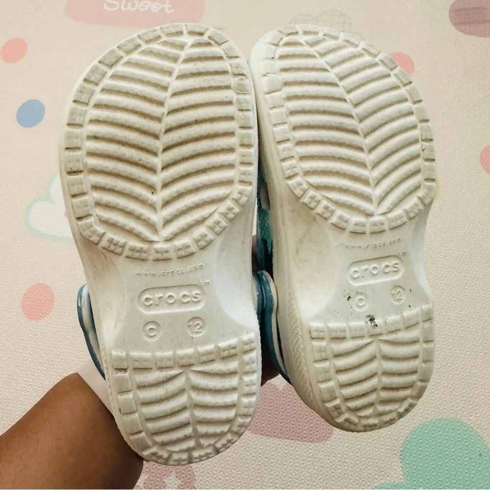 CROCS Kids Light Blue Character Splash Clogs